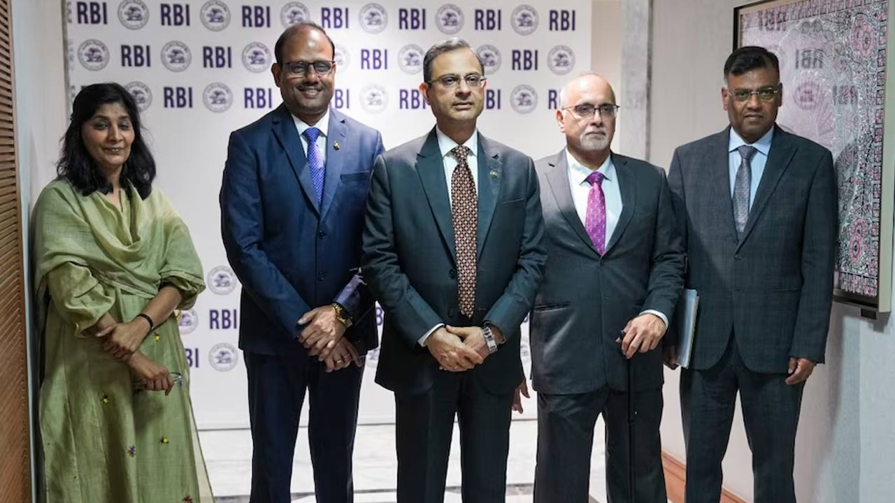 RBI Repo Rate Cut: రెపో రేటుపై కీలక ప్రకటన చేసిన RBI గవర్నర్.. వారికి నిరాశే!