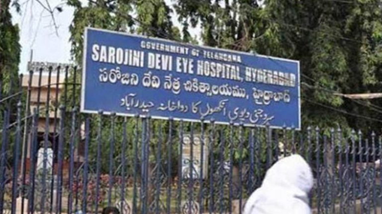 Hyderabad: బాణాసంచా కాలుస్తూ గాయాలు.. సరోజినీ దేవి హాస్పిటల్‌కు వరుస కడుతున్న బాధితులు..