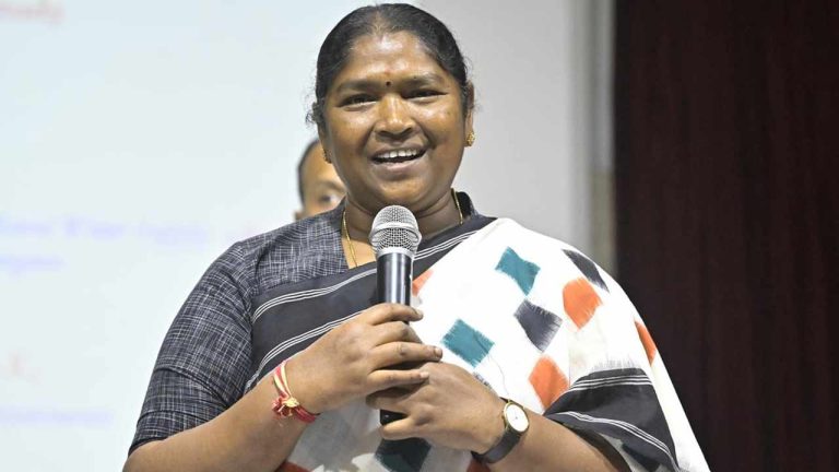 Minister Seethakka : బీఆర్ఎస్ తప్పుడు ప్రచారాన్ని ప్రజలు తిరస్కరించారు