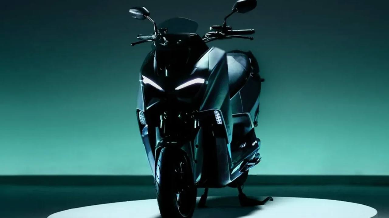 2026 TVS M1-S: 7-అంగుళాల TFT డిస్ప్లే, 150KM రేంజ్.. టీవీఎస్ మ్యాక్సీ ఎలక్ట్రిక్ స్కూటర్‌ ఆవిష్కరణకు రెడీ