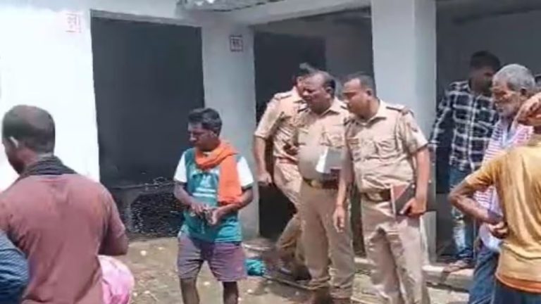 UP: ఒకే ఇంట్లో ఆరు మృతదేహాలు లభ్యం.. చంపిందెవరంటే..?