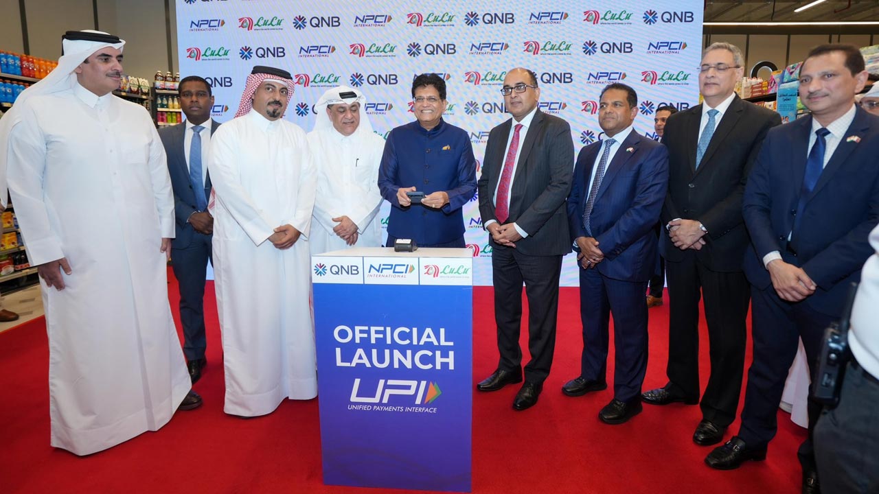 UPI: ఖతార్ లో UPI సేవలను ప్రారంభించిన కేంద్ర మంత్రి పియూష్ గోయల్..