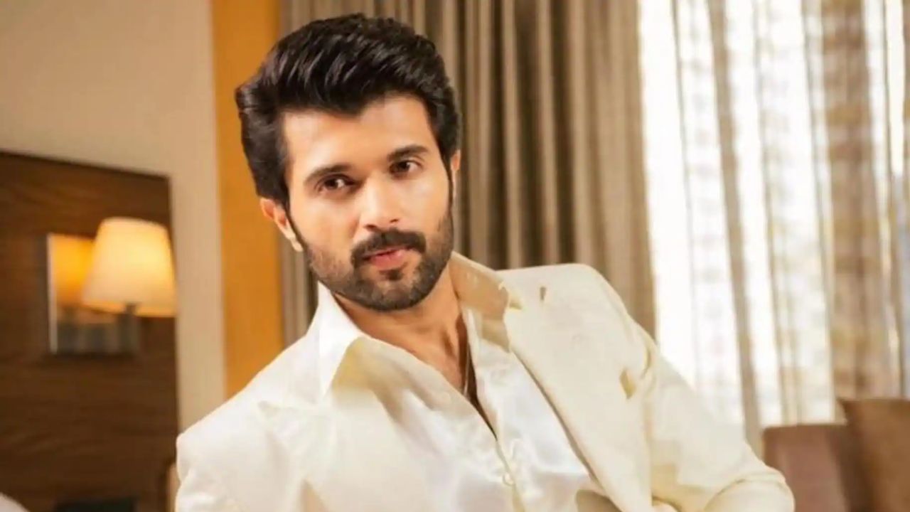Vijay Deverakonda: అంతా క్షేమమే.. యాక్సిడెంట్ పై రౌడీ హీరో రియాక్షన్!