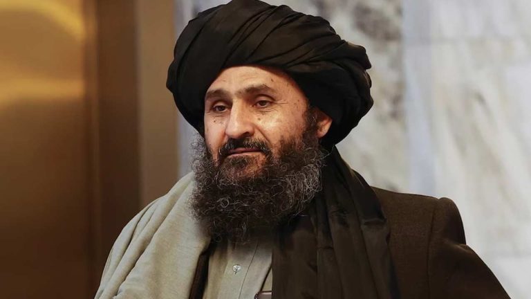 Afghanistan Pakistan Relations: పాక్‌కు తాలిబన్ ప్రభుత్వం షాక్.. పాకిస్థాన్‌తో వాణిజ్యం లేదంటూ ప్రకటన!