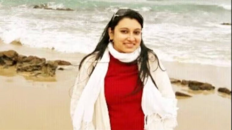 Australia: ఆస్ట్రేలియాలో ఘోర రోడ్డు ప్రమాదం.. 8 నెలల భారతీయ గర్భిణీ మృతి