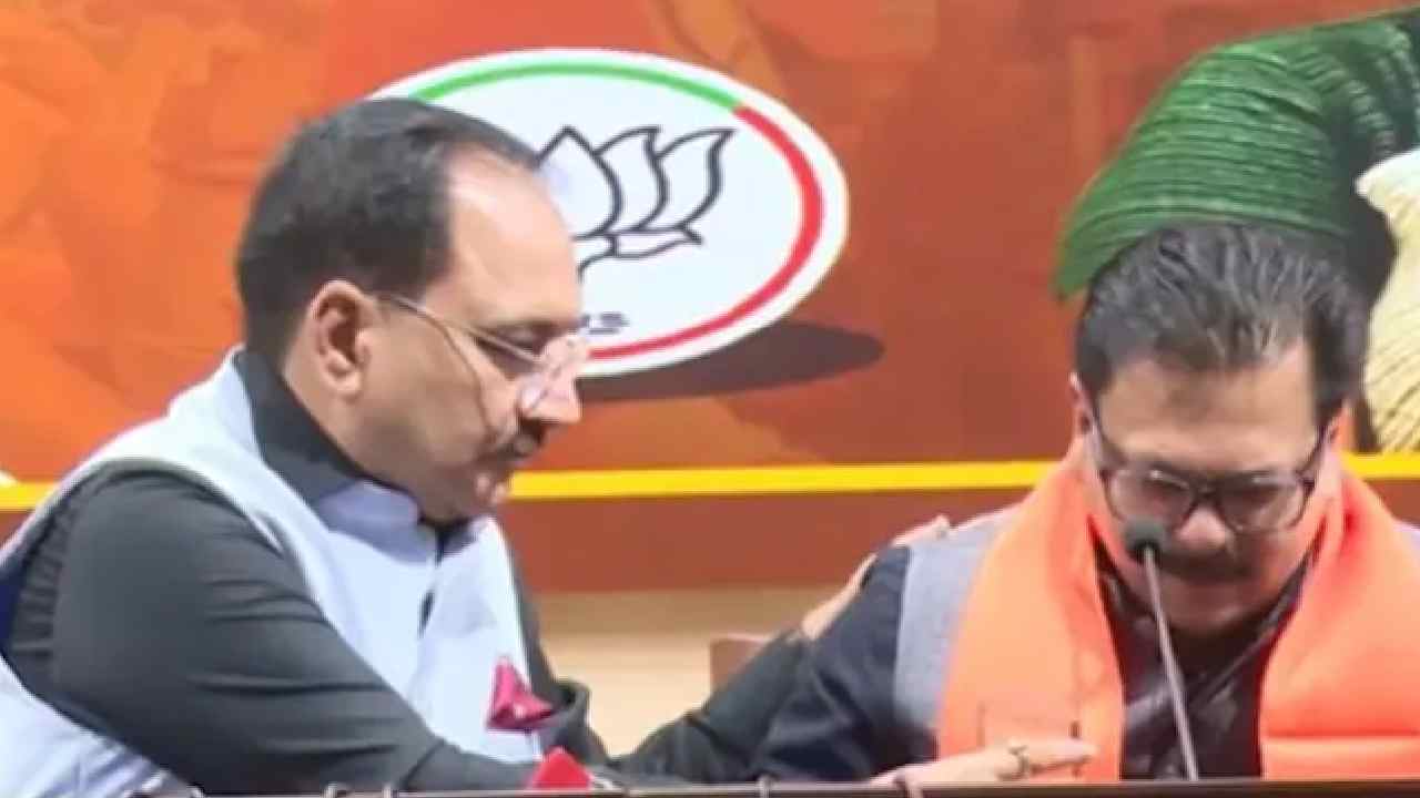 BJP: ఎన్నికలకు ఒక రోజు ముందు, బీజేపీలో చేరిన ఆప్ కీలక నేత..