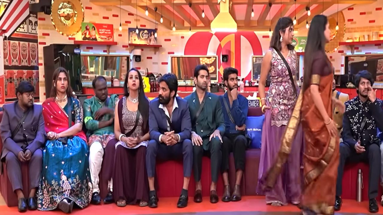 Bigg Boss 9 : టాప్ కంటెస్టెంట్ ఎలిమినేట్.. ఇలా జరిగిందేంటి..