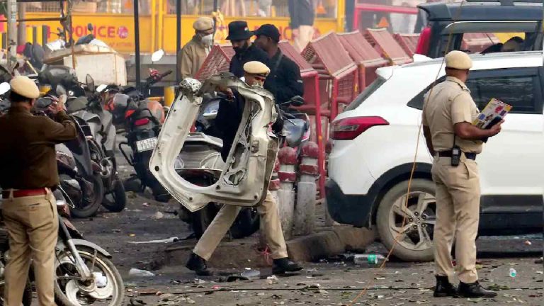 Delhi Car Blast: 26/11 తరహా దాడులకు కుట్ర, 200పైగా ఐఈడీలో విధ్వంసానికి ప్లాన్..
