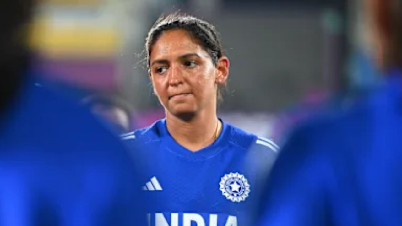 Harmanpreet Kaur: హర్మన్‌ప్రీత్ ఇకనైన కెప్టెన్సీ నుంచి తప్పుకో.. వాటిపై దృష్టి పెట్టు..!