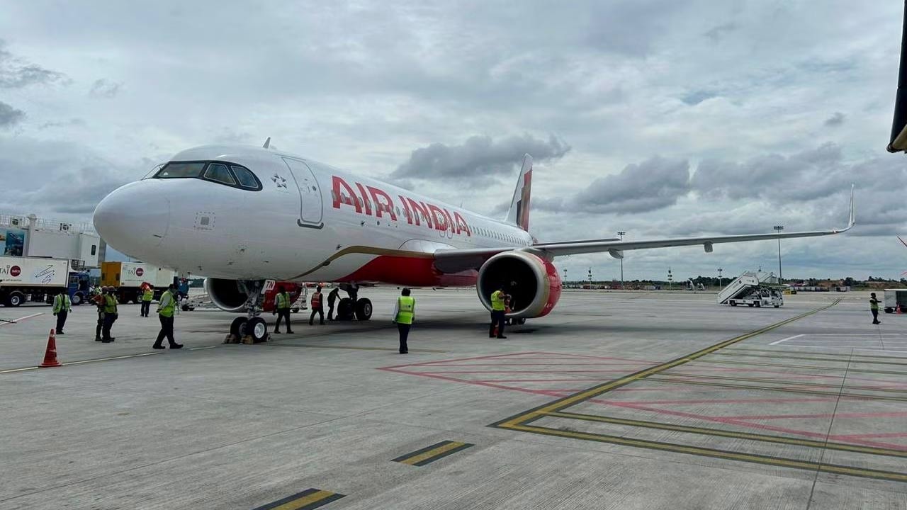 IndiGo-Air India: ఎయిర్‌బస్ విమానాల్లో సాంకేతిక సమస్య.. రాకపోకల్లో తీవ్ర అంతరాయం