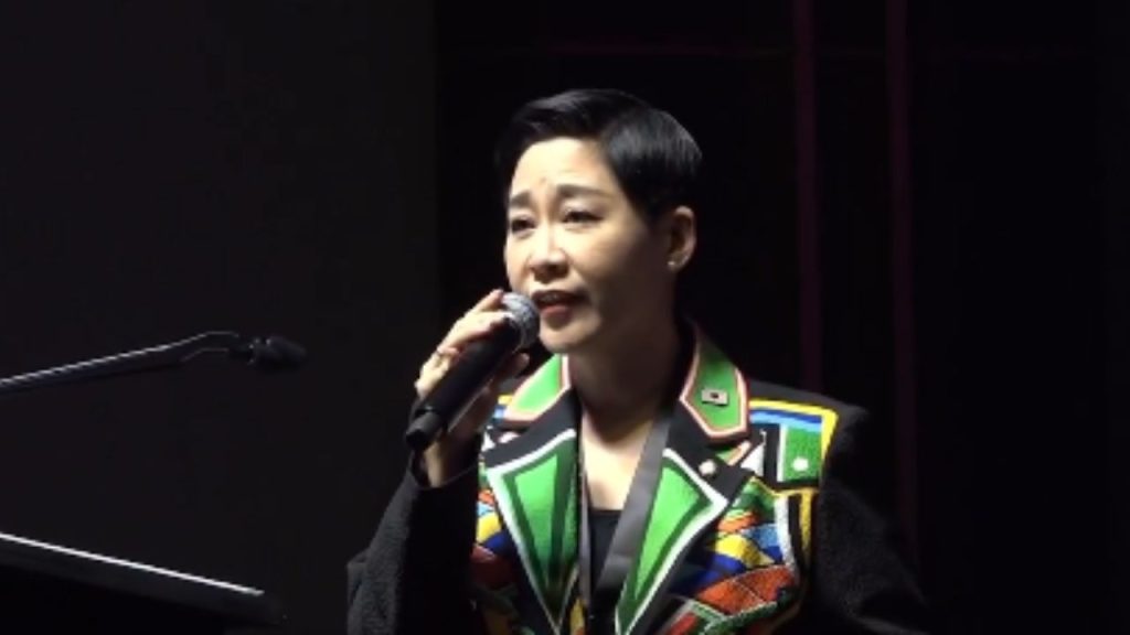 Korean Minister Sings ‘vande Mataram’