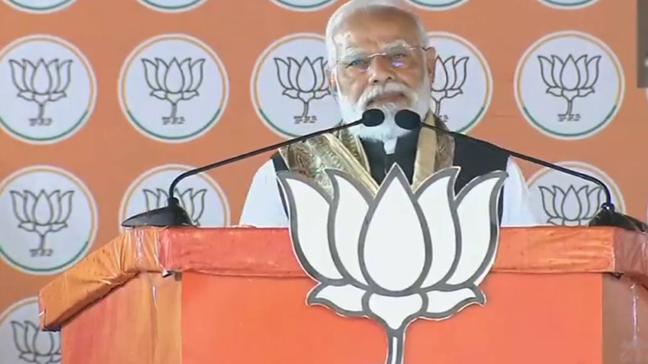 PM Modi: యువతకు బీజేపీ ల్యాప్‌టాప్‌లు ఇస్తుంటే.. ఆర్జేడీ రివాల్వర్లు ఇస్తోంది.. విపక్షంపై మోడీ విమర్శలు