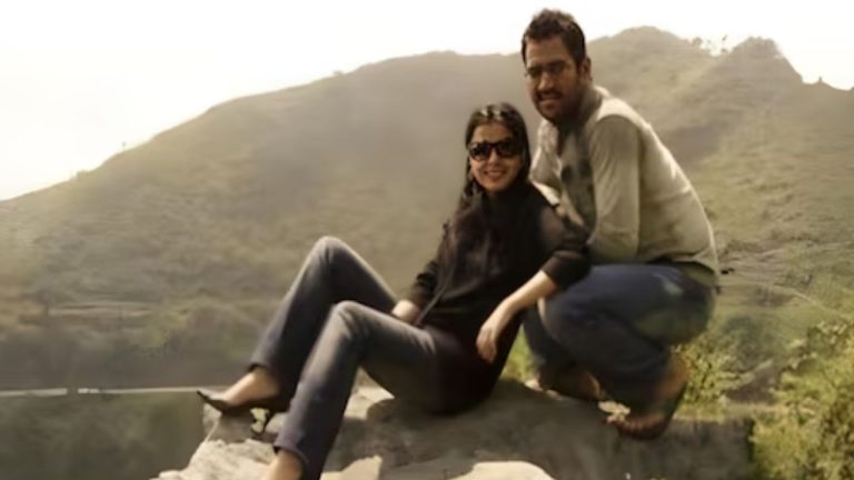 MS Dhoni Love Story: ఎంఎస్ ధోనీ అమితంగా ప్రేమించిన అమ్మాయి ఎవరో తెలుసా?.. దీపికా, ఆసిన్, లక్ష్మీ కాదు!