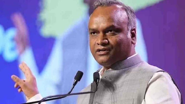 Priyank Kharge: అమిత్ షాకు మోడీ రహస్యాలు తెలుసు.. కాంగ్రెస్ మంత్రి ఆరోపణలు..