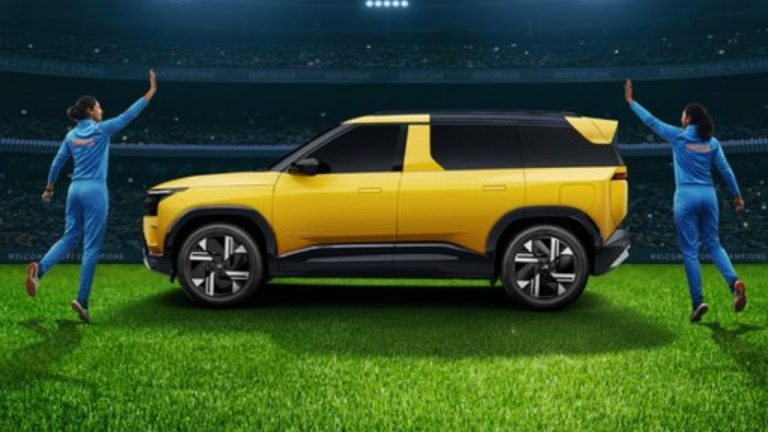 టీమిండియా అమ్మాయిలకు TATA బహుమతి.. ప్రతి ఒక్కరికి Tata Sierra కారు..!