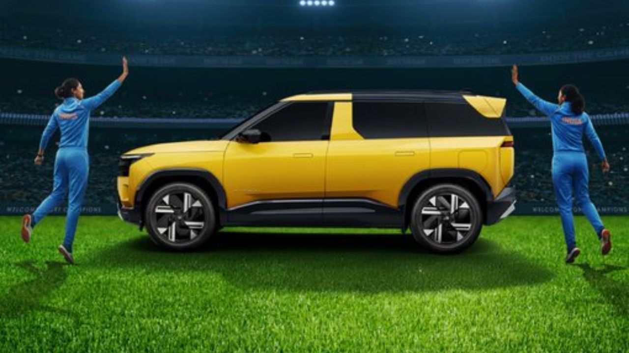 టీమిండియా అమ్మాయిలకు TATA బహుమతి.. ప్రతి ఒక్కరికి Tata Sierra కారు..!