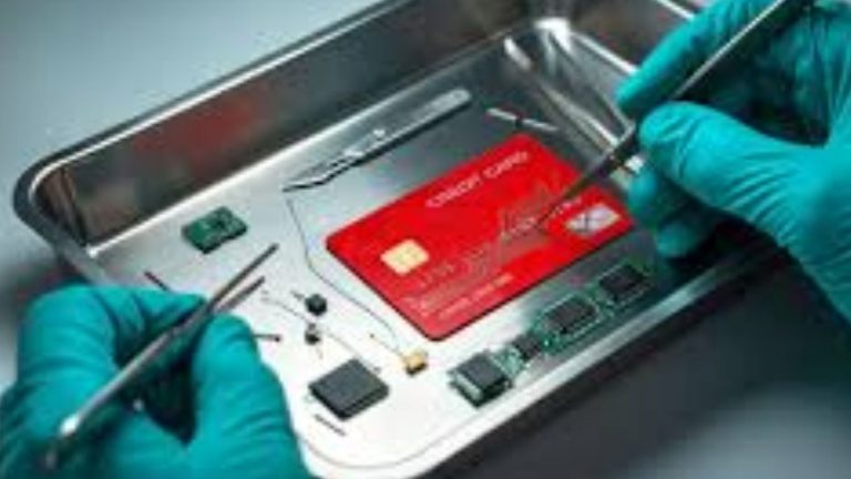 Card Cloning: కార్డ్ క్లోనింగ్ అంటే ఏంటీ.. అది ఎలా జరుగుతుందో తెలుసా…