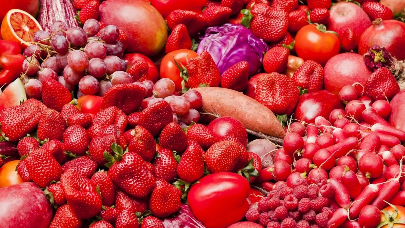 Red Fruits, Vegetables: ఎరుపు రంగు పండ్లలో ఇన్ని రకాల పోషకాలున్నాయని మీకు తెలుసా..