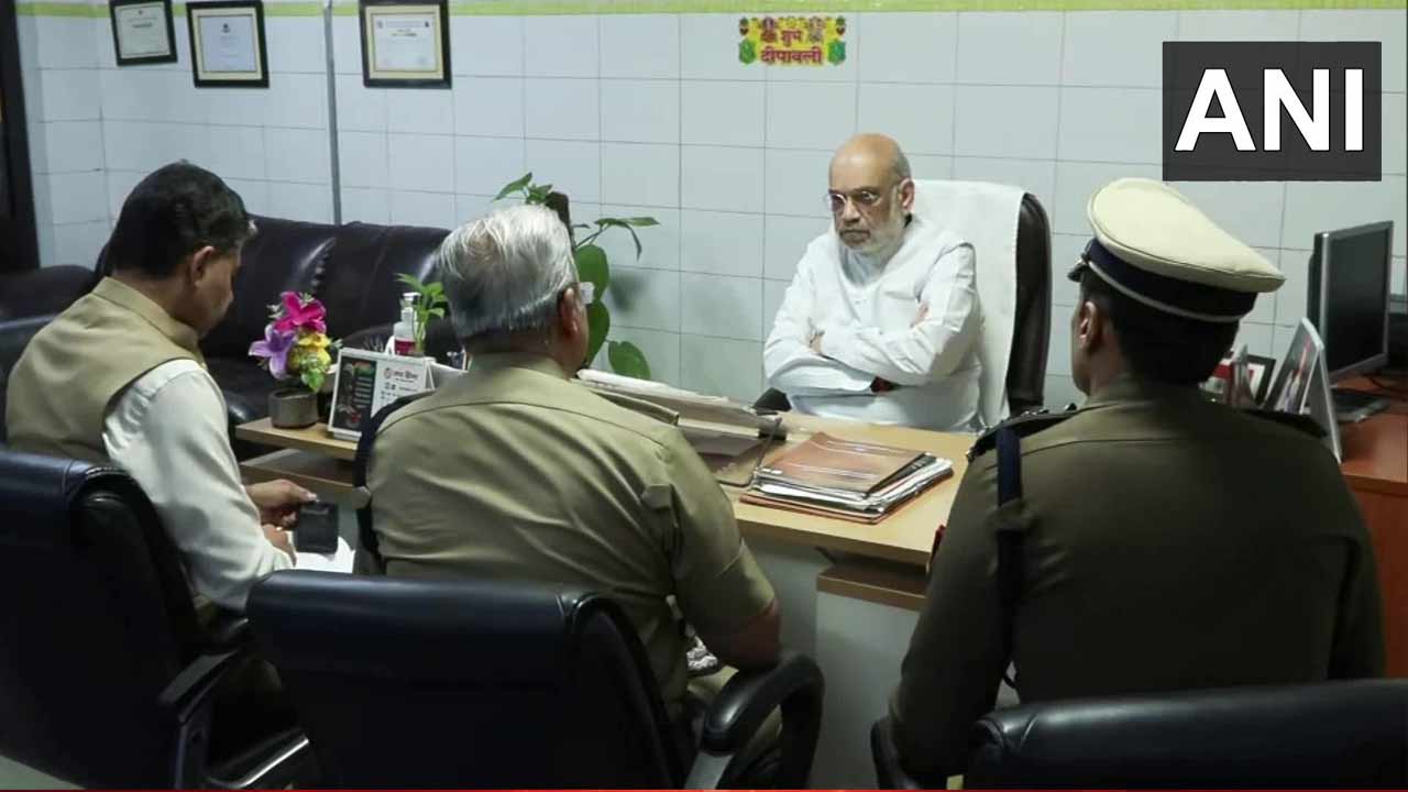 Delhi Car Blast : LNJP ఆస్పత్రికి అమిత్‌షా.. గాయపడినవారికి పరామర్శ..