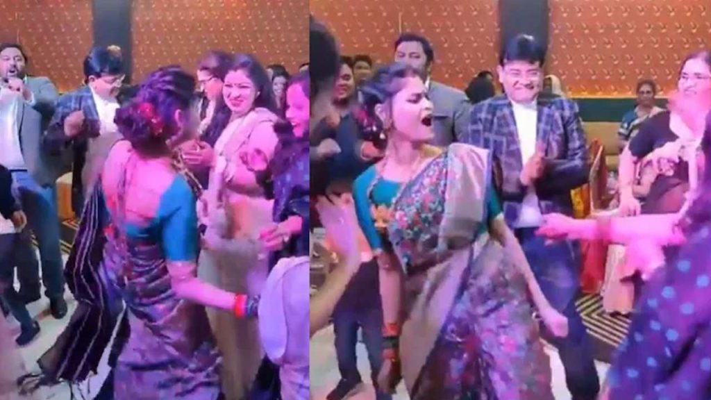 Aunty Viral Dance