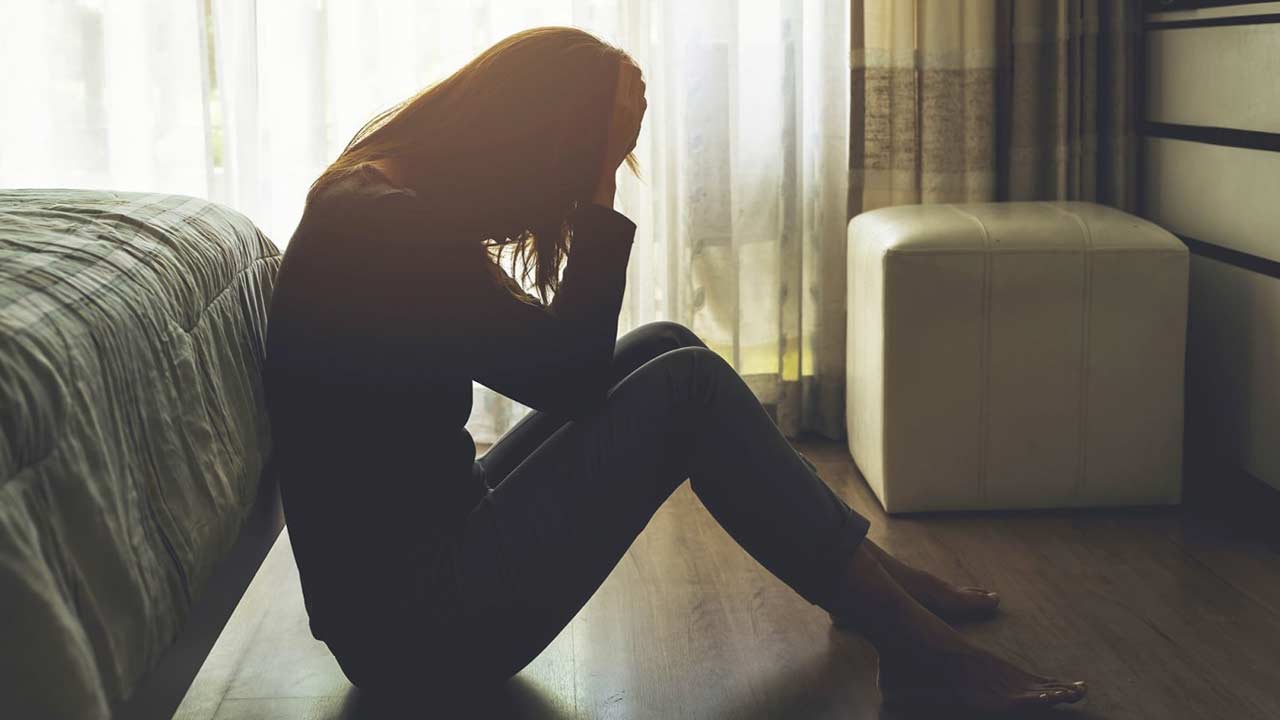 Depression Symptoms: ఈ లక్షణాలు ఉన్నాయా? అయితే డిప్రెషన్‌లో ఉన్నట్లే!