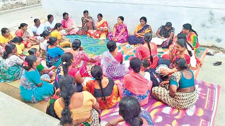 Telangana : మహిళా స్వయం సహాయక సంఘాలకు శుభవార్త.. 304 కోట్లు విడుదల