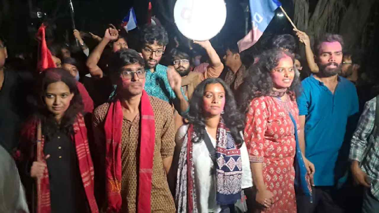 JNUSU: జేఎన్‌యూ విద్యార్థి సంఘం ఎన్నికల్లో లెఫ్ట్ కూటమి అఖండ విజయం..