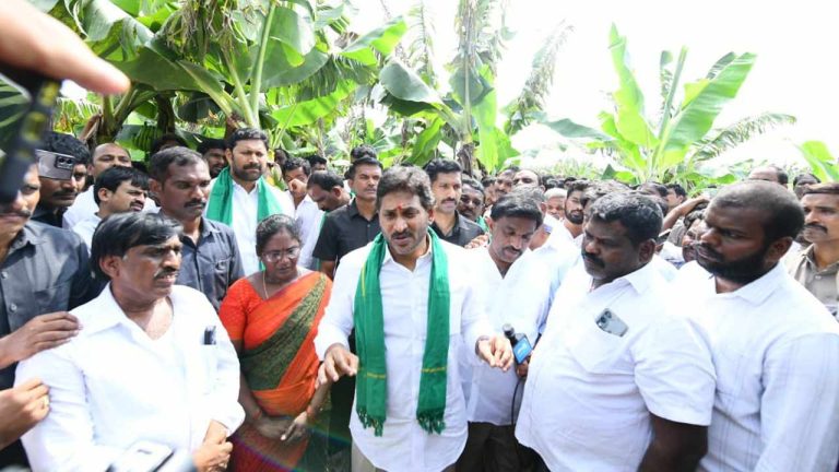 YS Jagan Pulivendula tour: పులివెందులలో రెండో రోజు వైఎస్‌ జగన్‌ బిజీబిజీ..