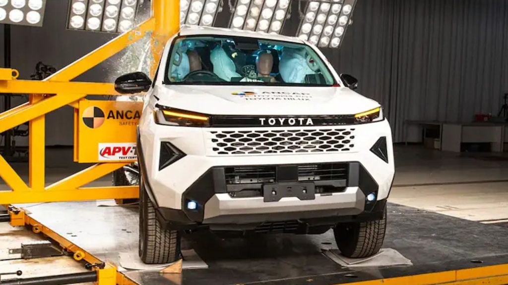 2025 Toyota Hilux