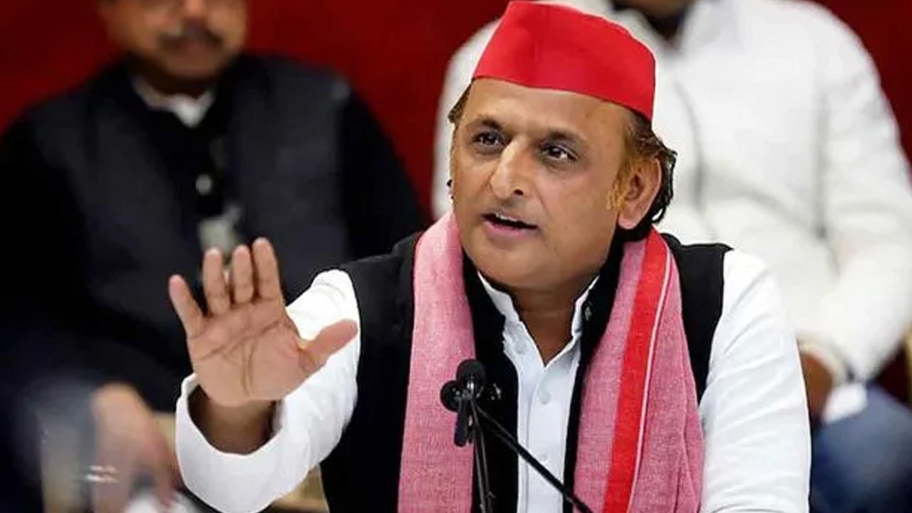 Akhilesh Yadav: లక్నోలో మ్యాచ్ రద్దుకు బీజేపీనే కారణం.. అఖిలేష్ యాదవ్ సంచలన వ్యాఖ్యలు..