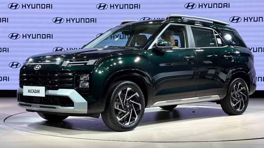 Hyundai Alcazar Petrol Variant