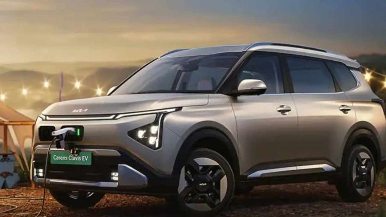 KIA Carens Clavis EV HTK Plus.. ఒకసారి ఛార్జ్ చేస్తే 404 కి.మీ, కేవలం 4 గంటల్లో ఫుల్ ఛార్జింగ్