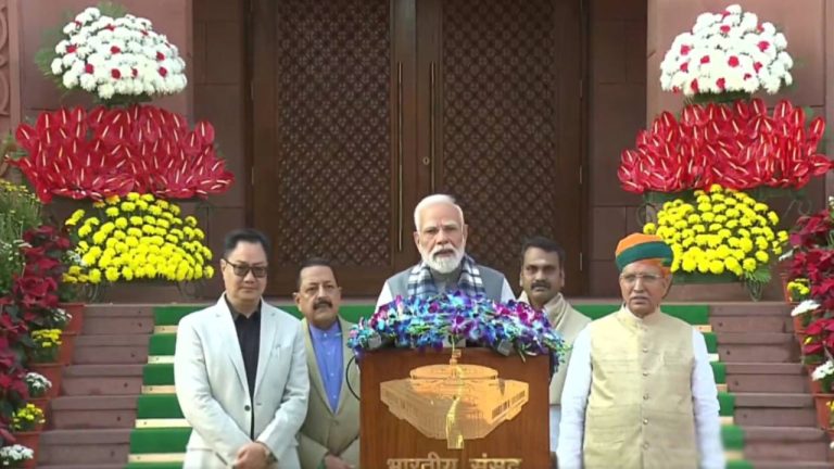 PM Modi: ఓటమి నిరాశకు పార్లమెంట్ యుద్ధభూమి కాదు.. విపక్షాలకు మోడీ హితవు