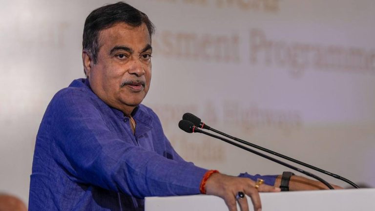 Nitin Gadkari: 2 రోజులు ఢిల్లీలో ఉండలేకపోయా.. కాలుష్యంపై కేంద్రమంత్రి కీలక వ్యాఖ్యలు