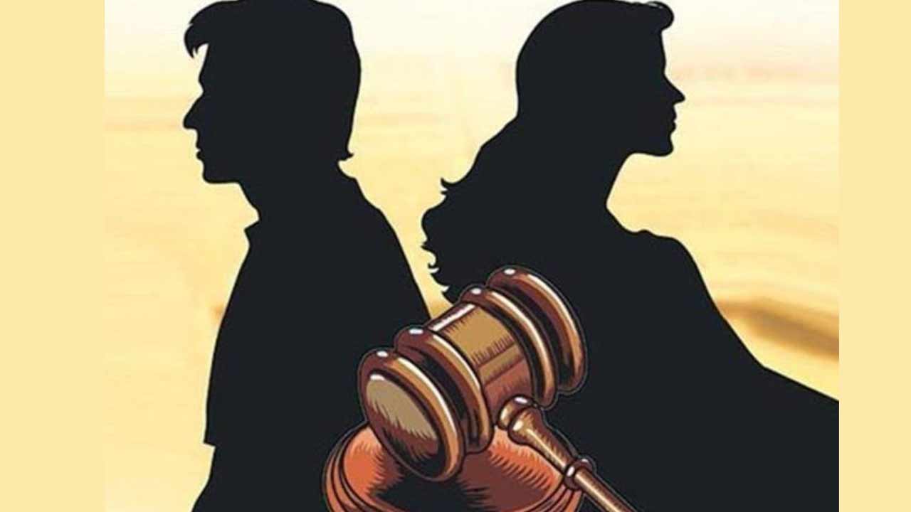 Divorce Within 24 Hours: 3 ఏళ్లుగా లవ్.. పెళ్లైన 24 గంటలకే విడాకులు.. కారణం ఏంటంటే..?