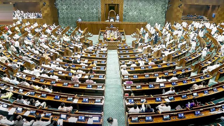 Parliament Winter Session: నేటినుంచి పార్లమెంట్ సెషన్స్.. ఢిల్లీ బ్లాస్ట్, ‘సర్’పై దద్దరిల్లే అవకాశం