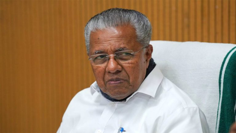 Pinarayi Vijayan: కేరళ సీఎంకు ఈడీ నోటీసులు.. దేనికోసమంటే..!