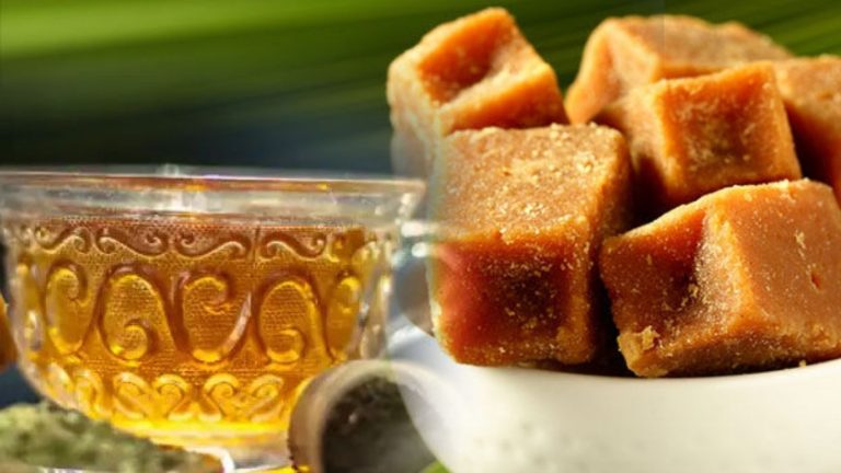 Drinking Jaggery Water Daily: రోజూ బెల్లం నీరు తాగడం వల్ల కలిగే అద్భుతమైన ప్రయోజనాలు ఏంటో తెలుసా..