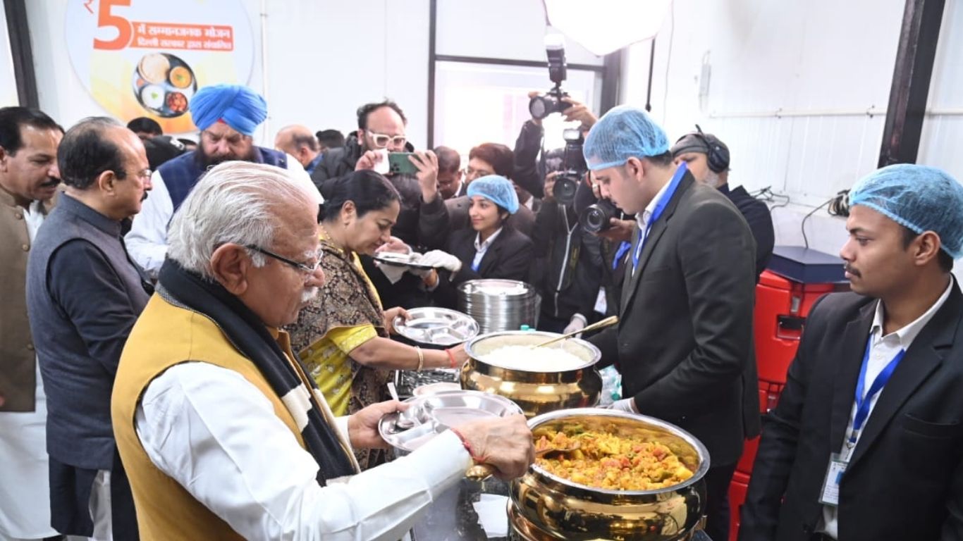 Launches Rs.5 Meal: దేశ రాజధానిలో కేవలం 5 రూపాయలకే మీల్స్..