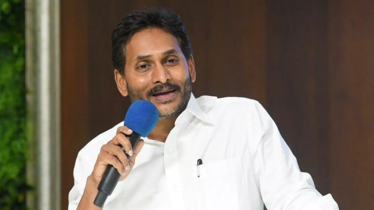 YS Jagan: పండుగలా ఉండాల్సిన వ్యవసాయం.. చంద్రబాబు హయాంలో దండుగలా మారింది!