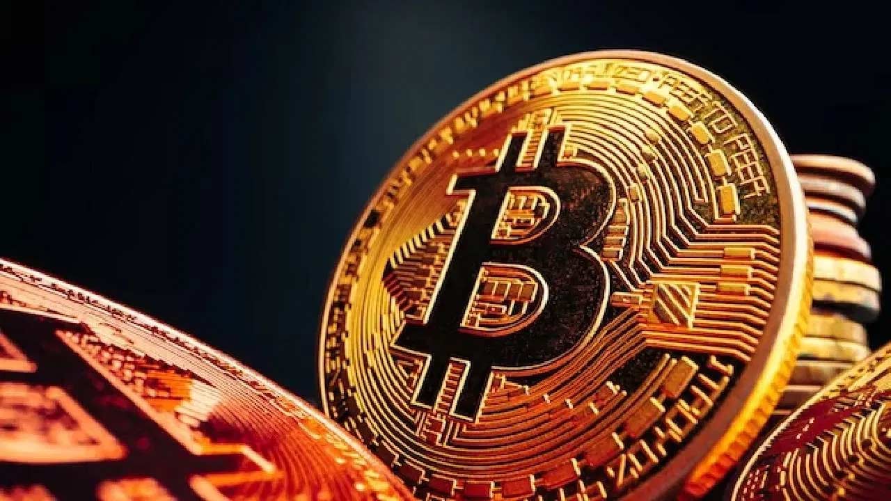 Bitcoin Price Drop: క్రిప్టో క్రాష్.. 24 గంటల్లో రూ.12 లక్షల కోట్లు ఆవిరి..