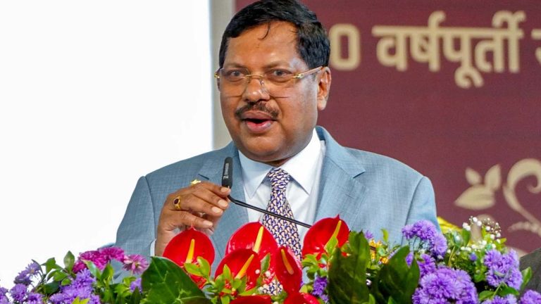 BR Gavai: క్రిమిలేయర్ తీర్పుతో సొంత వర్గం నుంచే విమర్శలు.. మాజీ సిజేఐ సంచలన వ్యాఖ్యలు