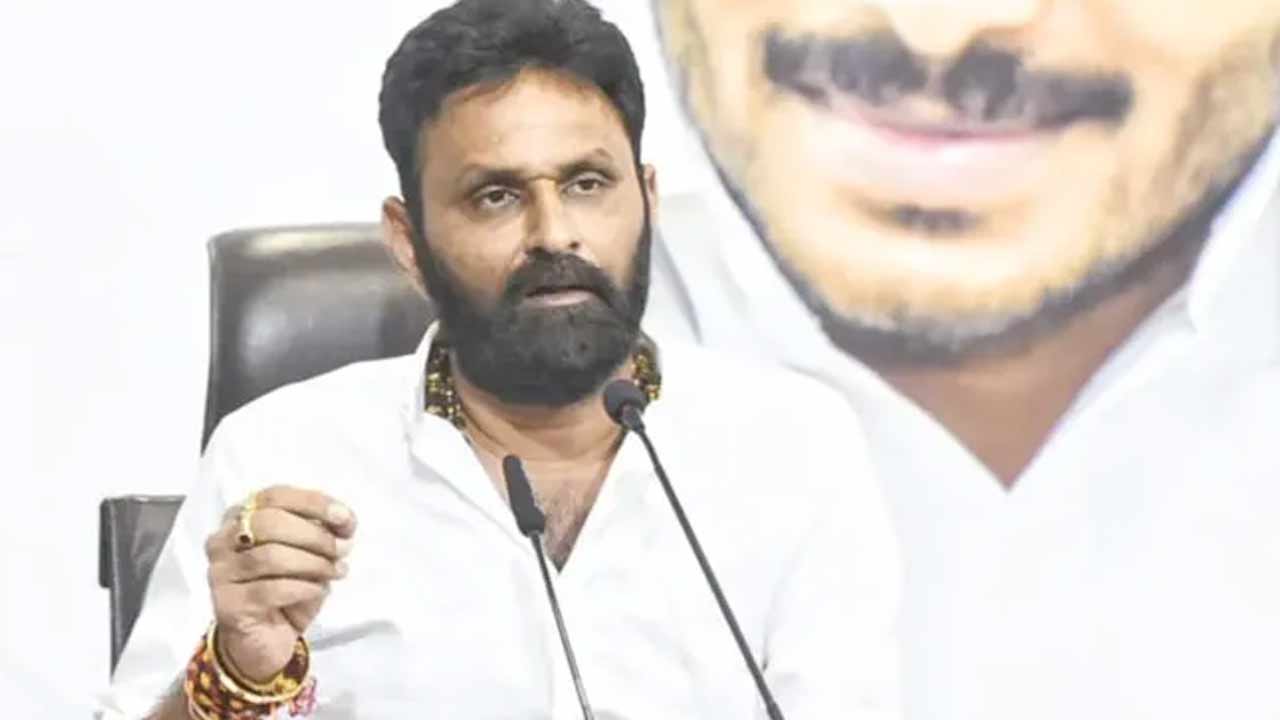 Kodali Nani: ప్రభుత్వ కుట్రలను అడ్డుకునేందుకు జగన్ పోరాటాన్ని మొదలుపెట్టారు..