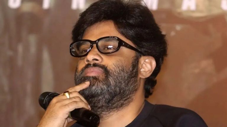 Naga Vamsi : ఐ బొమ్మ రవి విషయంలో నాగవంశీ సైలెంట్.. భయపడుతున్నాడంటూ నెటిజన్ల కామెంట్స్ !