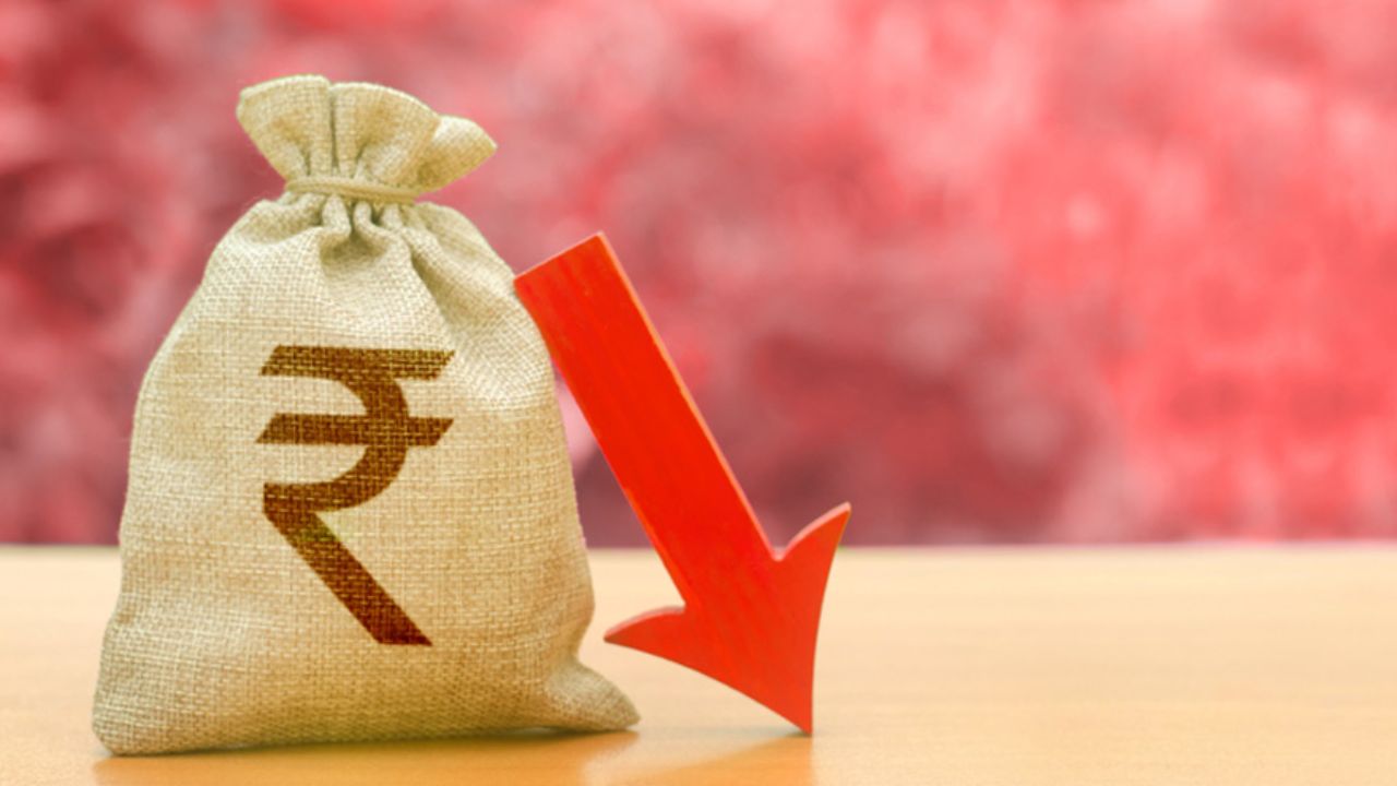 dollar vs rupee indian rupee hits all time low at 90 41 against us dollar amid trade deal uncertainty