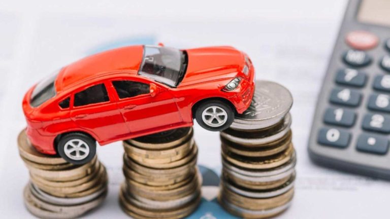 Car Loan Planning: కార్ లోన్‌కు ప్లాన్ చేస్తున్నారా? మీ ప్రయాణం బాగుండాలంటే వీటిపై ఒక లుక్ వేయండి..