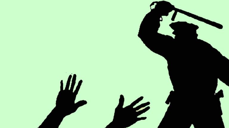 Custodial torture : కస్టడీలో వ్యక్తి ప్రైవేట్ భాగాలపై పెట్రోల్ పోసి నిప్పు..! ముగ్గురు పోలీసులపై చర్యలు..