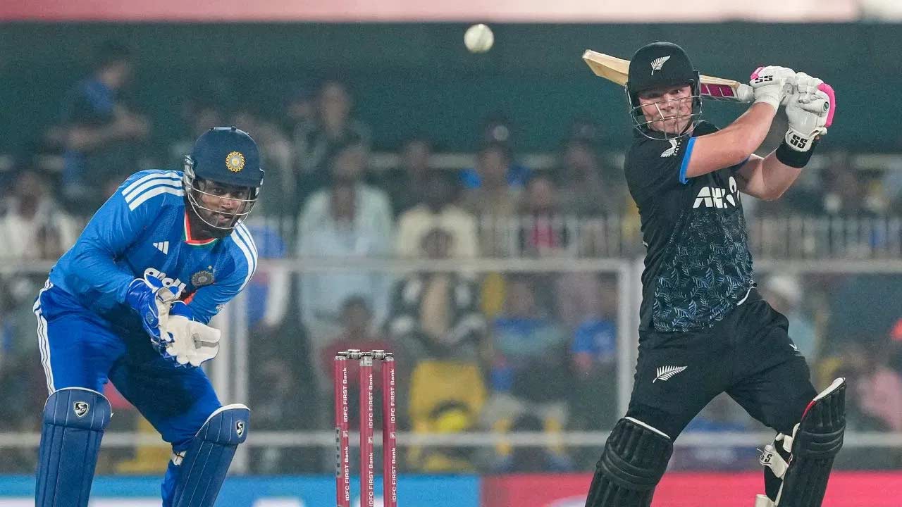 sports cricket ind vs nz 4th t20 new zealand posts 215 india target