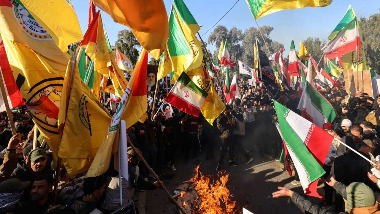 Iran Protests: రక్తసిక్తమైన ఇరాన్! నిరసనల సెగకు 5 వేల మంది బలి..