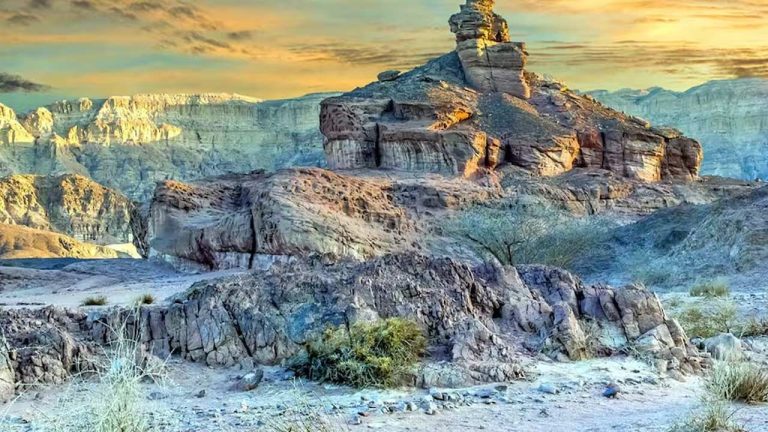 Israel Earthquake: ఇజ్రాయెల్‌ను వణికించిన భూకంపం..